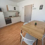 Do Avta 4* Lubiana