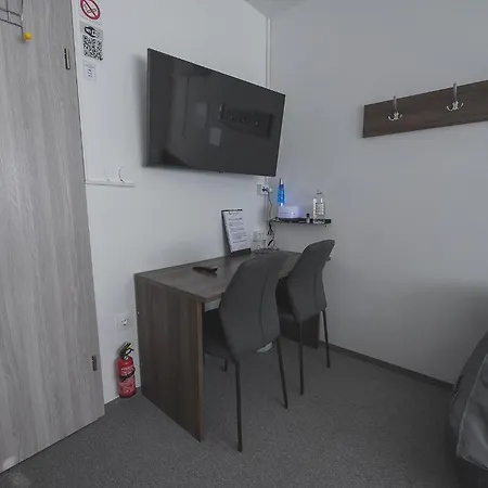 招待所 Do Avta 卢布尔雅那