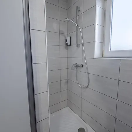 招待所 Do Avta 4*